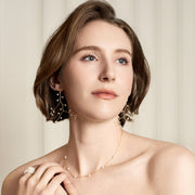HE008 Dainty vine earring